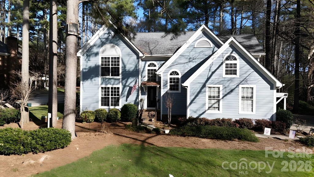 121 Lake Pine Road, Mooresville, NC 28117