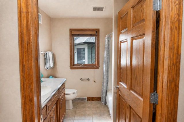 3415 SCHUBERT PLACE, Green Bay, WI 54311
