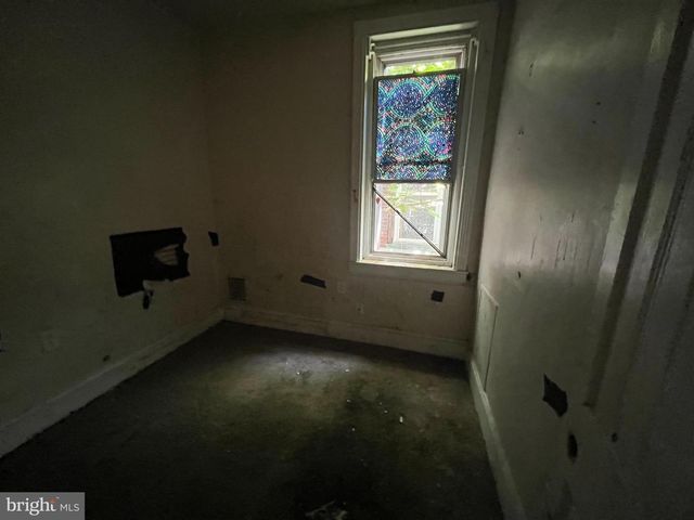 3821 BROWN ST, Philadelphia, PA 19104