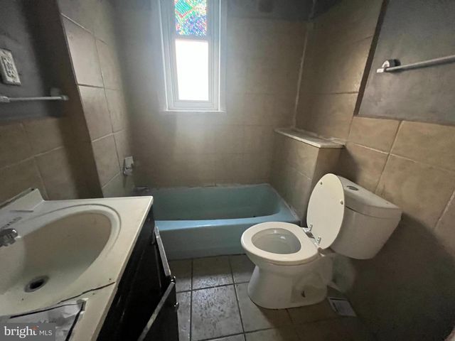 3821 BROWN ST, Philadelphia, PA 19104