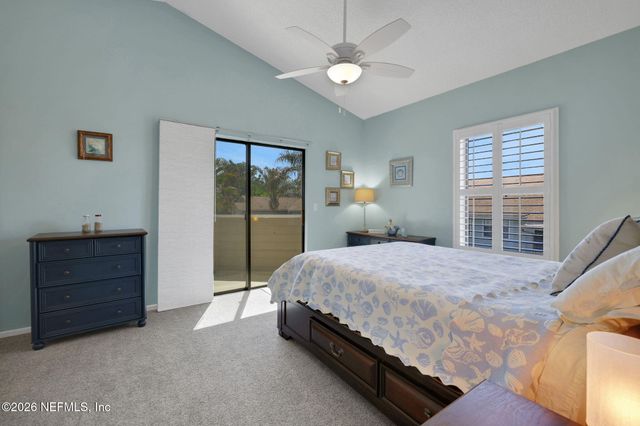 118 GOVERNOR Street 208, Green Cove Springs, FL 32043