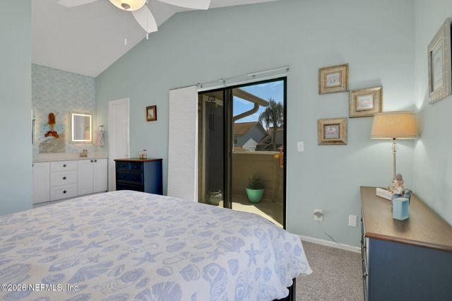 118 GOVERNOR Street 208, Green Cove Springs, FL 32043