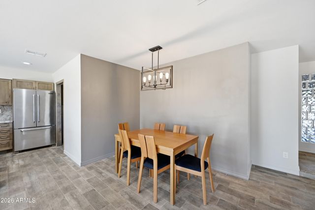 4650 S PARKSIDE Drive, Tempe, AZ 85282