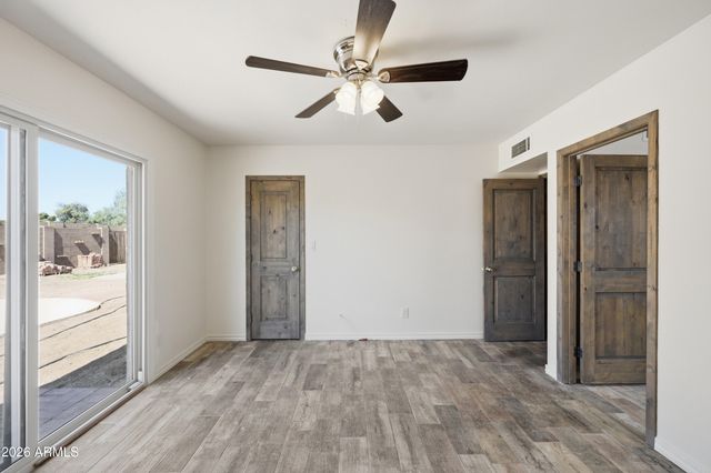 4650 S PARKSIDE Drive, Tempe, AZ 85282