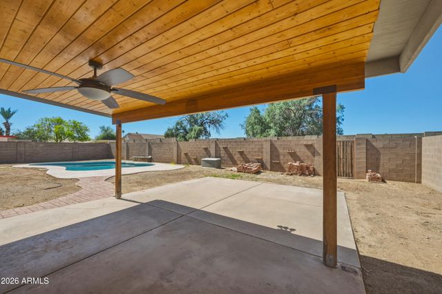 4650 S PARKSIDE Drive, Tempe, AZ 85282