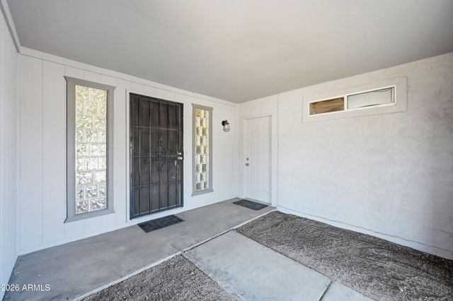 4650 S PARKSIDE Drive, Tempe, AZ 85282