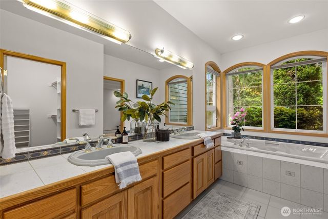 4606 Saddleback Drive NW, Gig Harbor, WA 98332