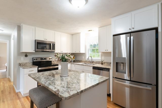 26 Old West Brookfield Rd, North Brookfield, MA 01535