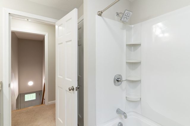 26 Old West Brookfield Rd, North Brookfield, MA 01535