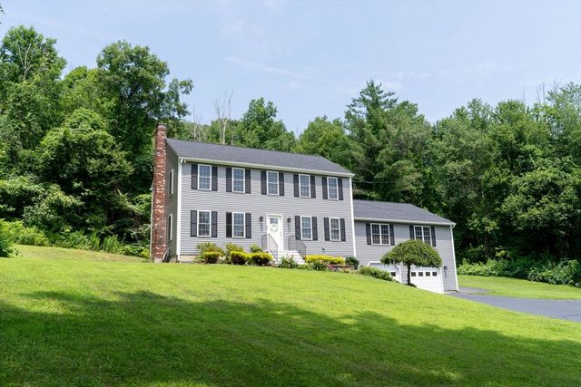 26 Old West Brookfield Rd, North Brookfield, MA 01535