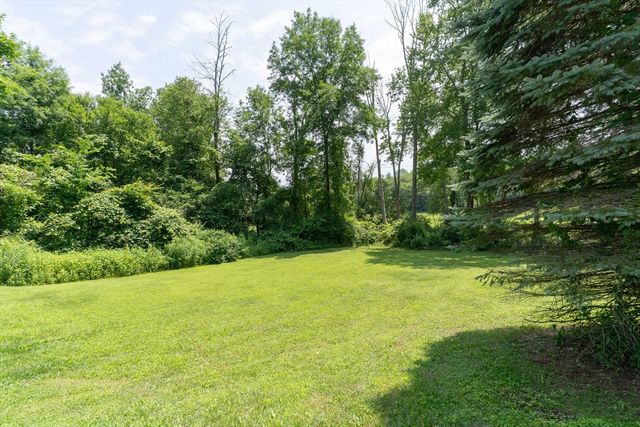 26 Old West Brookfield Rd, North Brookfield, MA 01535