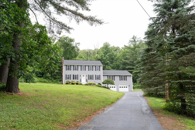 26 Old West Brookfield Rd, North Brookfield, MA 01535