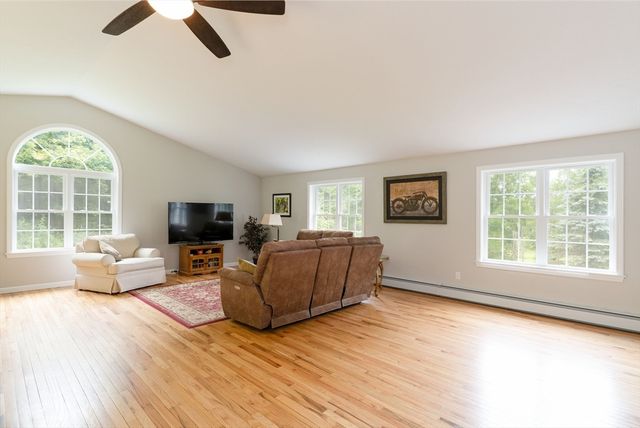 26 Old West Brookfield Rd, North Brookfield, MA 01535