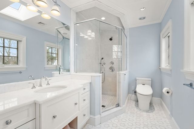 5 Hamlins Crossing, Dover, MA 02030