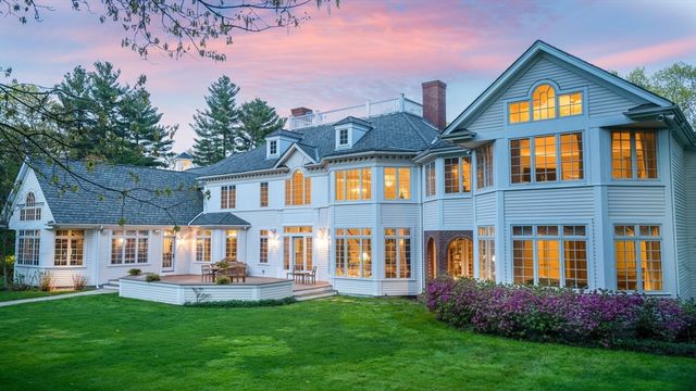 5 Hamlins Crossing, Dover, MA 02030
