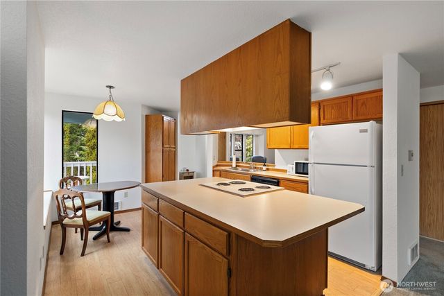 101 Chimacum Creek Drive, Port Hadlock, WA 98339