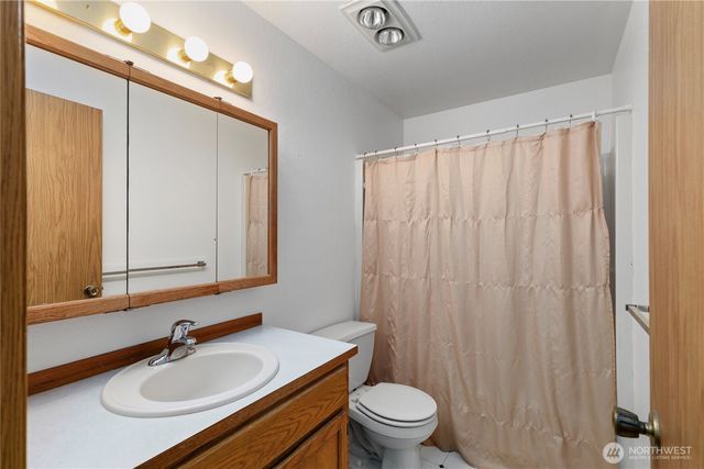 101 Chimacum Creek Drive, Port Hadlock, WA 98339