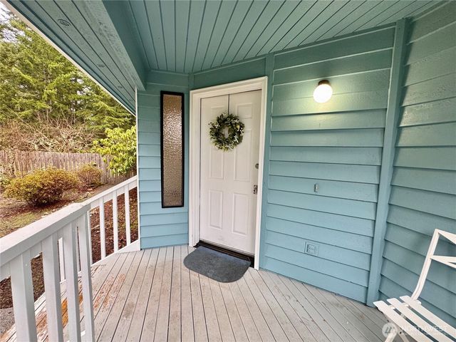 101 Chimacum Creek Drive, Port Hadlock, WA 98339