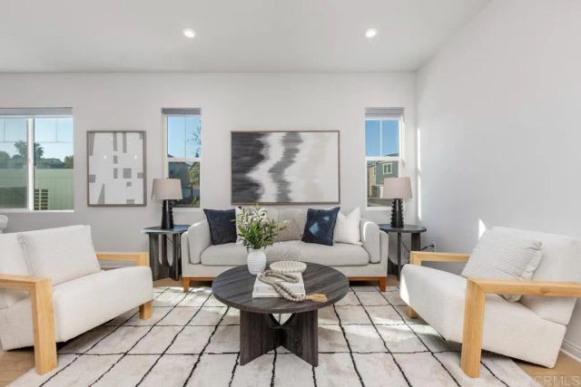 1505 Wingwood Lane, Vista, CA 92083