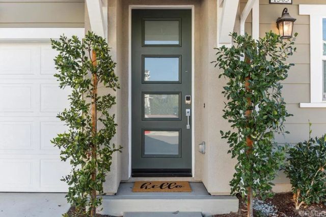 1505 Wingwood Lane, Vista, CA 92083