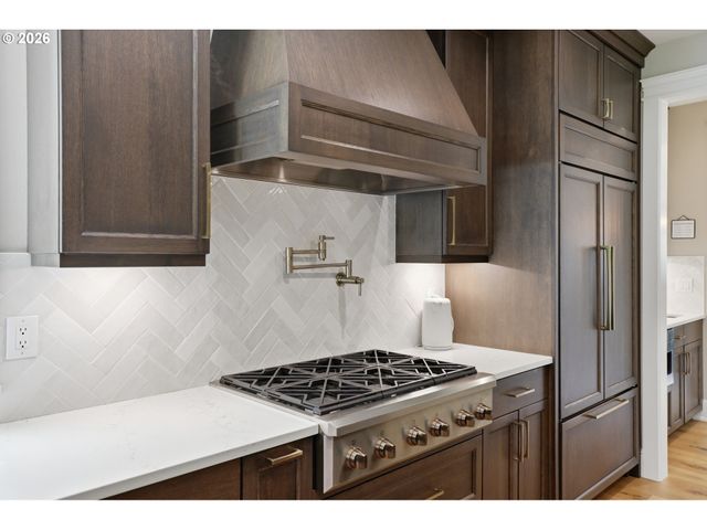 1517 Nw 37TH Ave, Camas, WA 98607