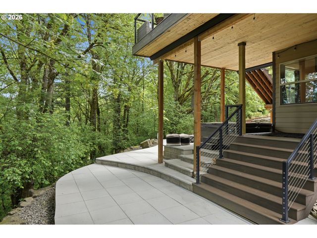 1517 Nw 37TH Ave, Camas, WA 98607