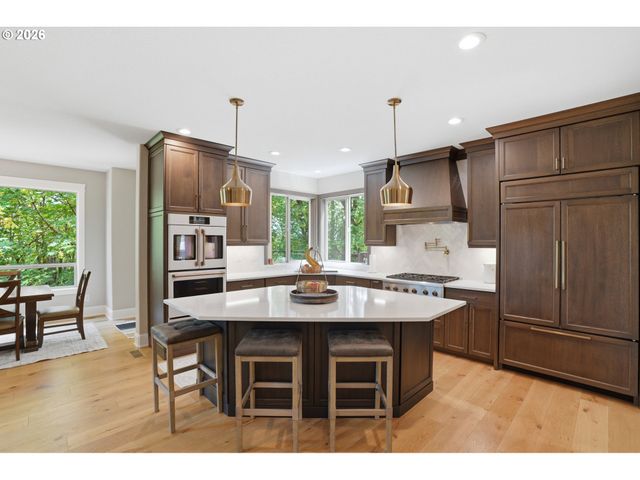 1517 Nw 37TH Ave, Camas, WA 98607