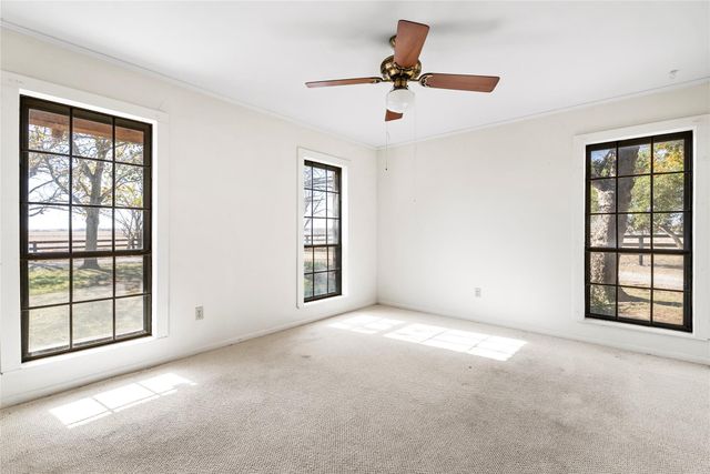 12914 Pfluger Berkman LN, Coupland, TX 78615