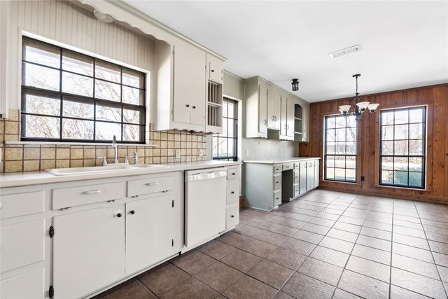 12914 Pfluger Berkman LN, Coupland, TX 78615