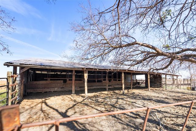 12914 Pfluger Berkman LN, Coupland, TX 78615