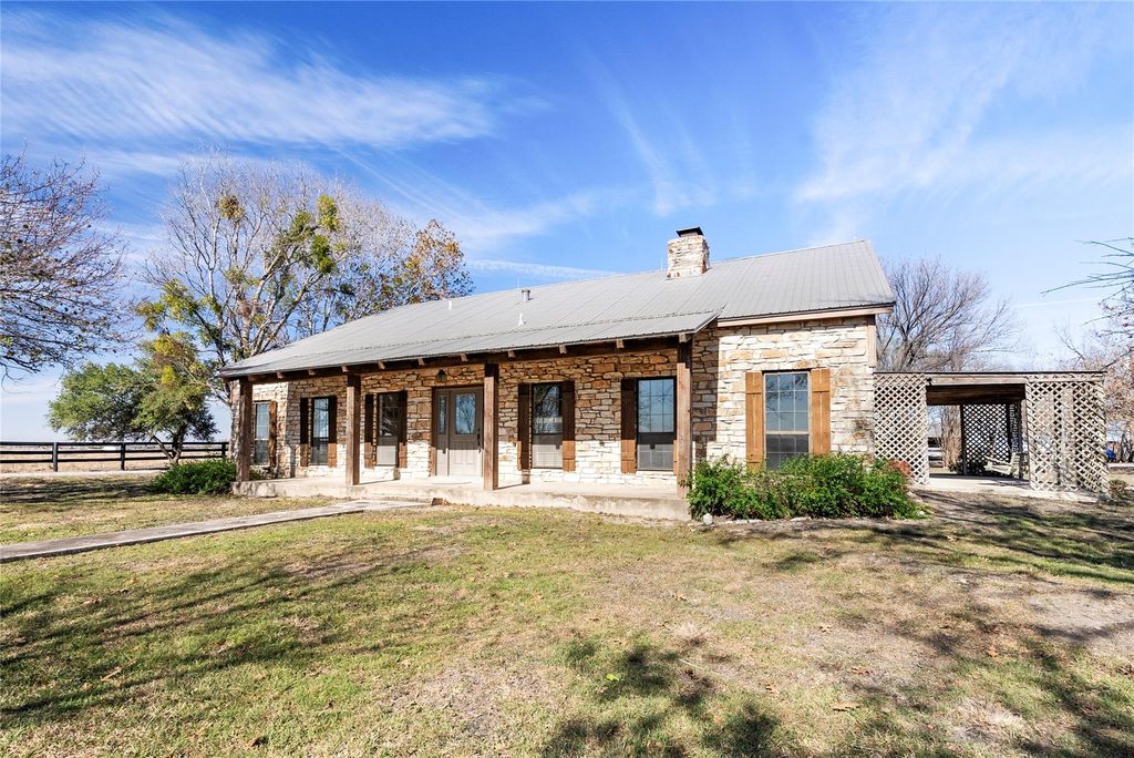 12914 Pfluger Berkman LN, Coupland, TX 78615