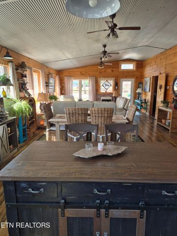 101 Ridgepoint Rd, Jamestown, TN 38556