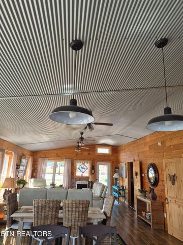 101 Ridgepoint Rd, Jamestown, TN 38556