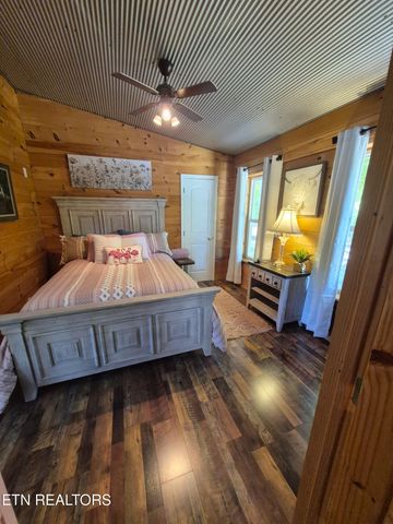 101 Ridgepoint Rd, Jamestown, TN 38556