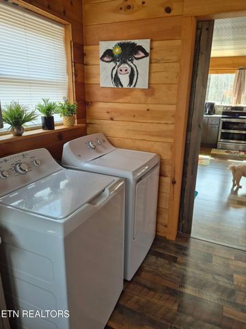 101 Ridgepoint Rd, Jamestown, TN 38556