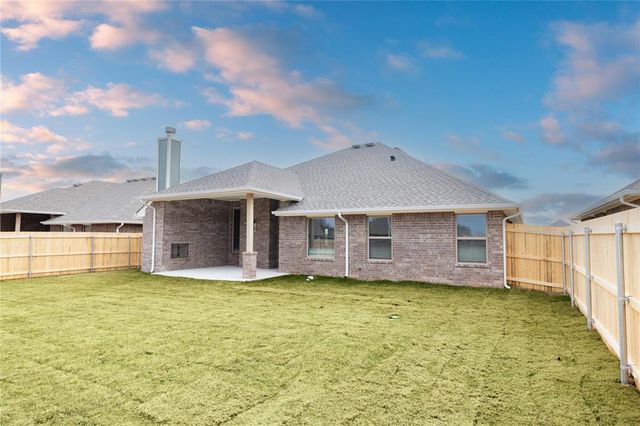 2213 NW 171st Street, Edmond, OK 73012