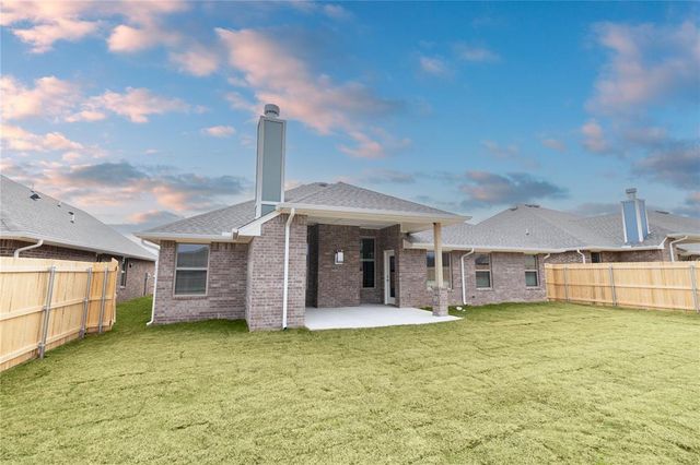 2213 NW 171st Street, Edmond, OK 73012