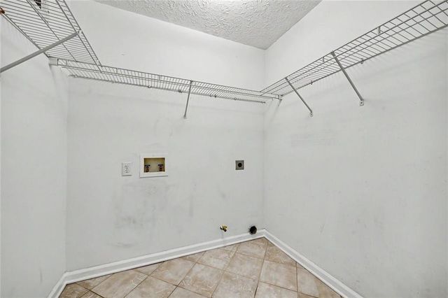 237 Serenoa Drive, Canton, GA 30114