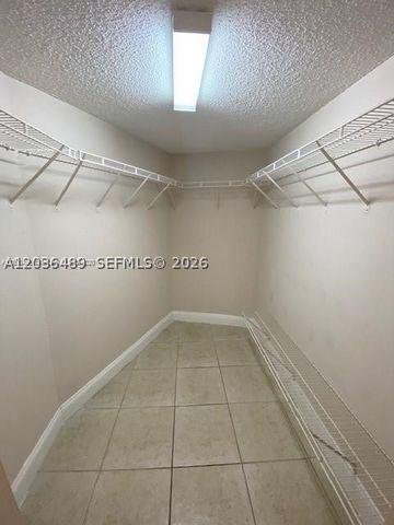 4205 N University Dr 208, Sunrise, FL 33351