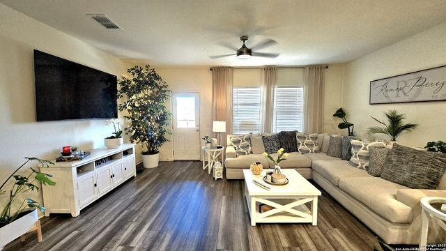 7418 Guadalupe Peak, San Antonio, TX 78253