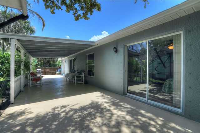 1302 Laconia Street, Sebastian, FL 32958