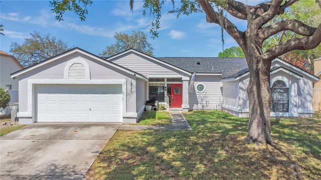 1223 LACEY OAK DRIVE, Apopka, FL 32703