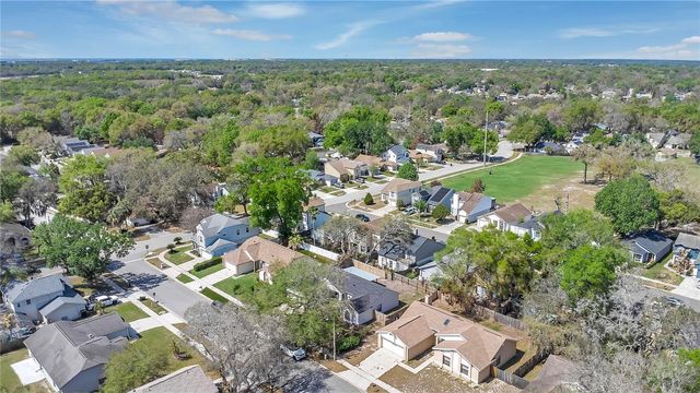 1223 LACEY OAK DRIVE, Apopka, FL 32703