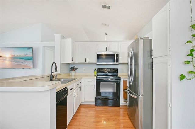 1223 LACEY OAK DRIVE, Apopka, FL 32703