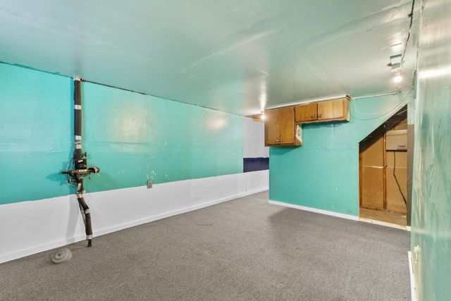5675 N 58th STREET, Milwaukee, WI 53218
