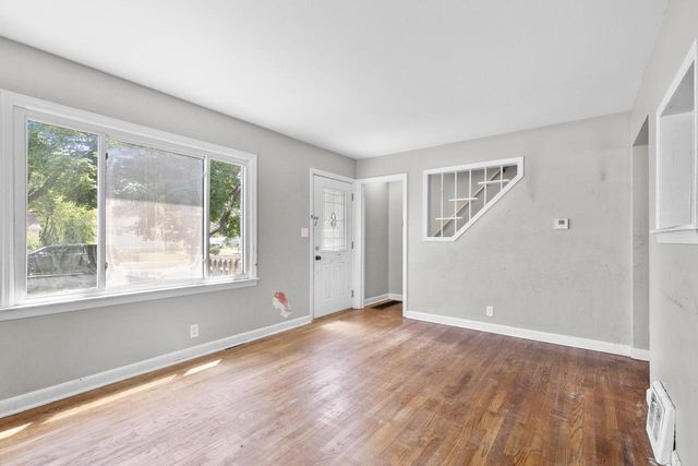 5675 N 58th STREET, Milwaukee, WI 53218