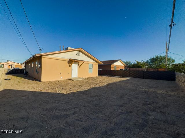441 REILLY Lane, El Paso, TX 79928