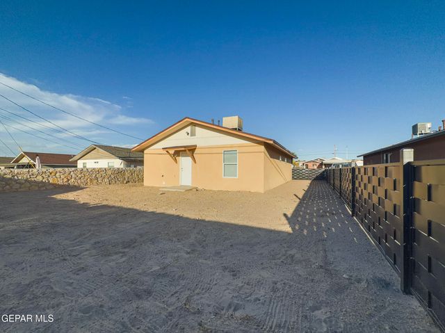441 REILLY Lane, El Paso, TX 79928