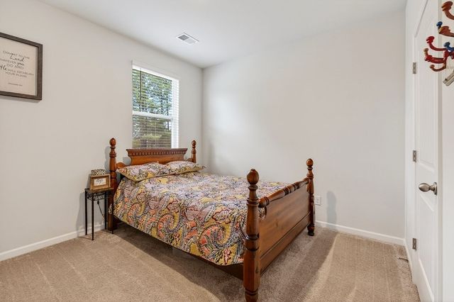 124 Nunally Dr, Baxter, TN 38544