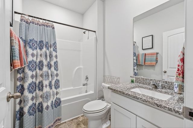 124 Nunally Dr, Baxter, TN 38544